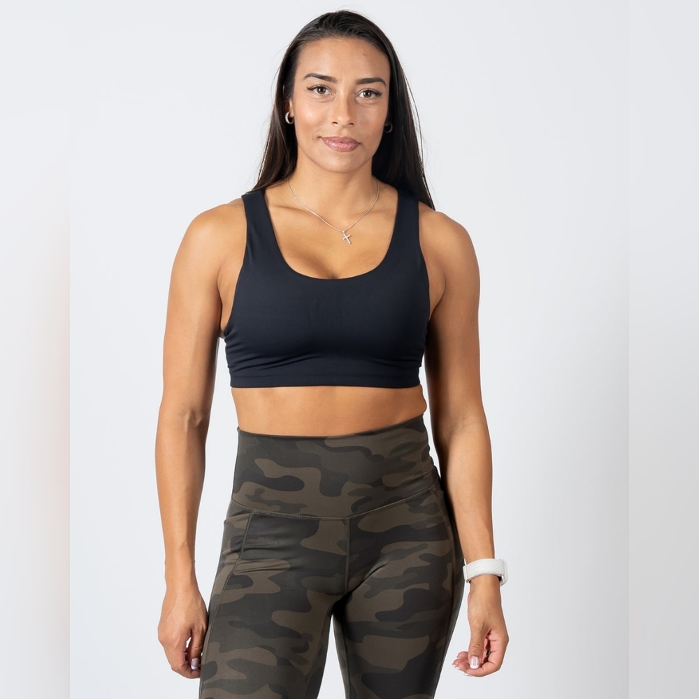 𝅺SENITA Strappy Sports Bra